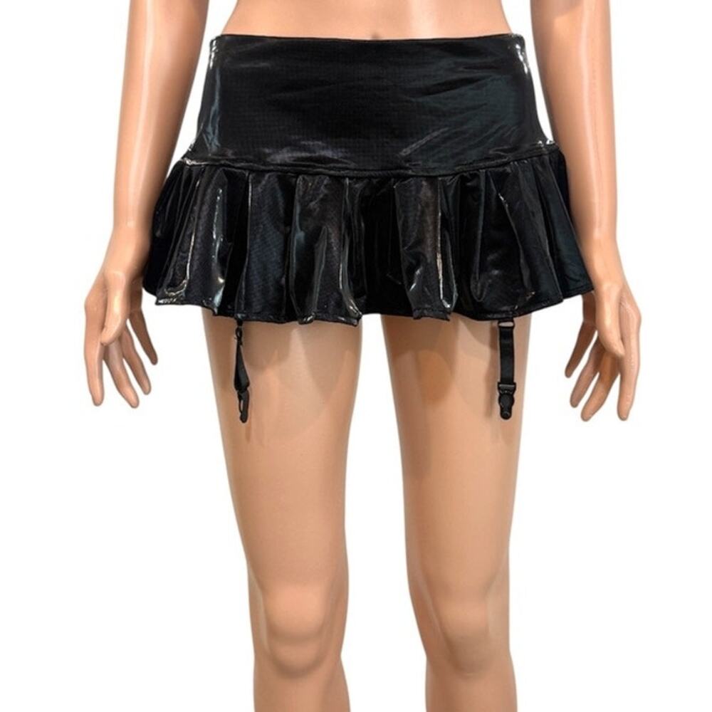 adult S wet look pleated micro mini skirt garter straps SK 3675